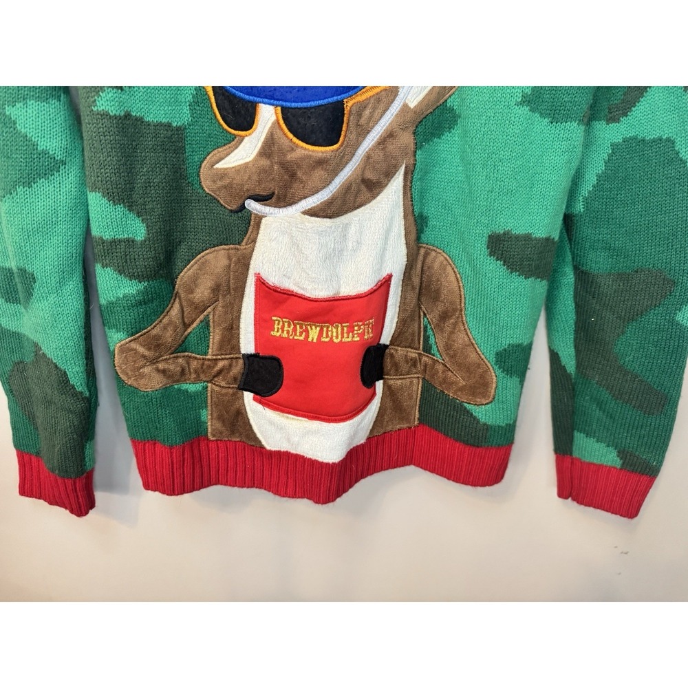 Ugly Christmas Sweater Small Camo Blizzard Bay Santas Drinking Brewdolph NWT - Picture 8 of 15